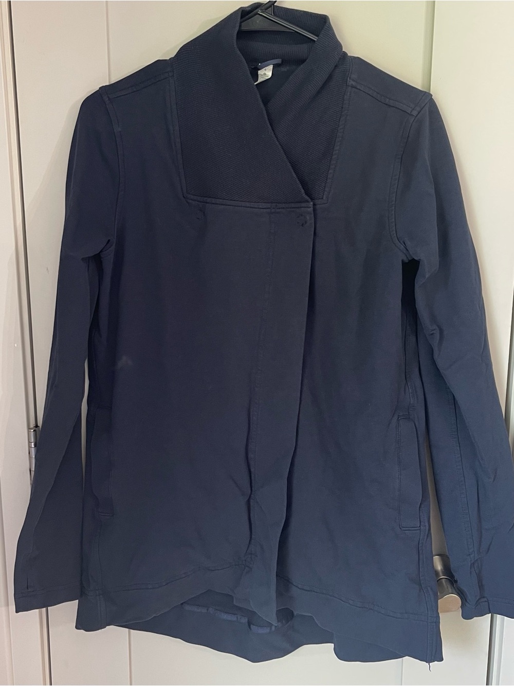 Lululemon Belle Wrap Navy Jacket W4ADXS Size 4 Athletic Asymmetrical Cardigan